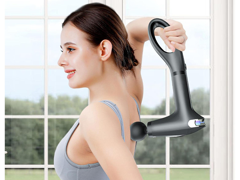 kvalitná masážna pištol s predĺženou rukoväťou